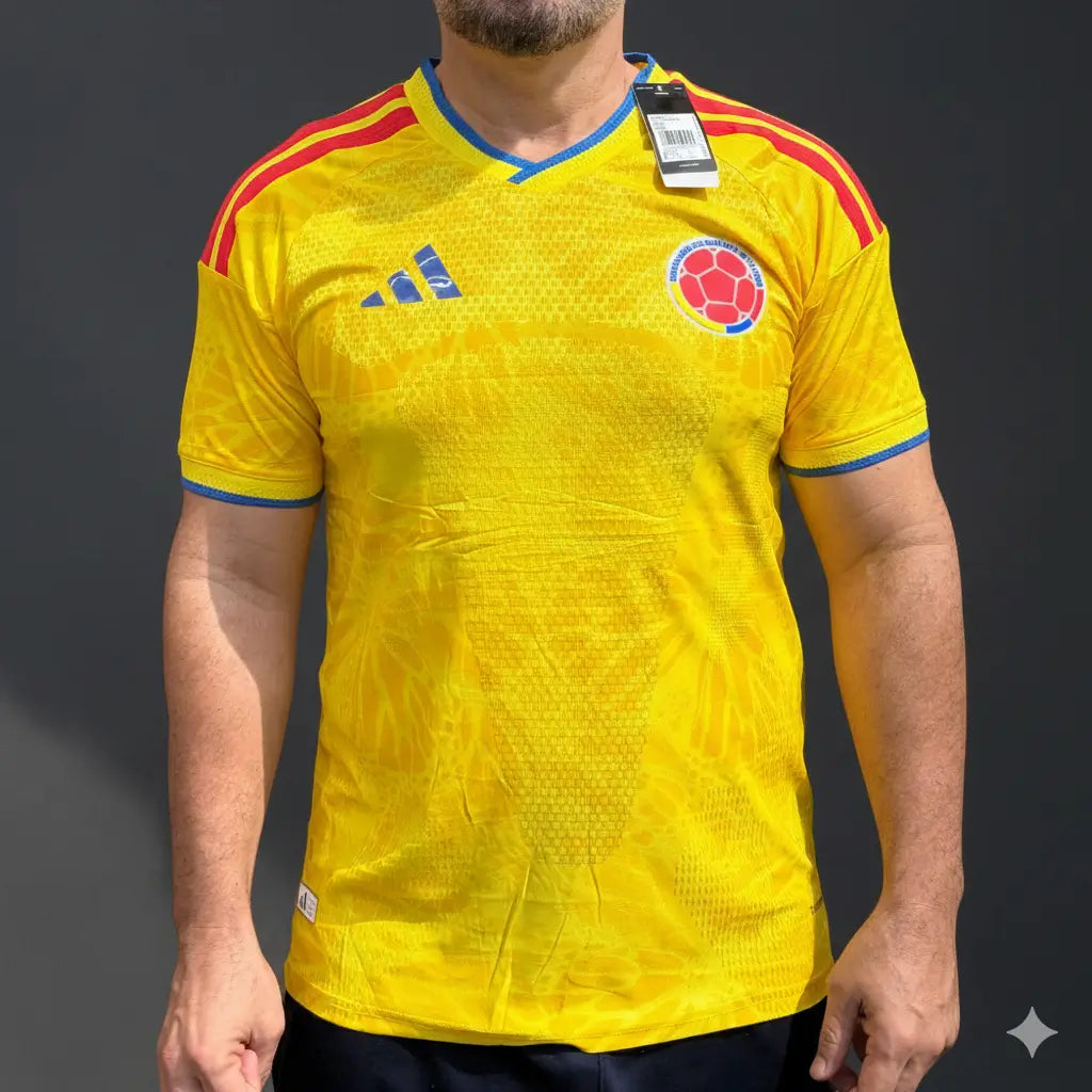 Camiseta Versión Jugador Inspirada en la Selección (H & M)