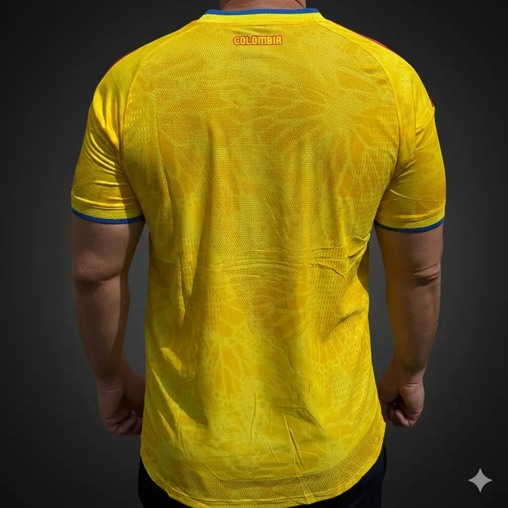 Camiseta Versión Jugador Inspirada en la Selección (H & M)