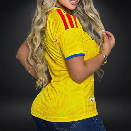 Camiseta Versión Jugador Inspirada en la Selección (H & M)